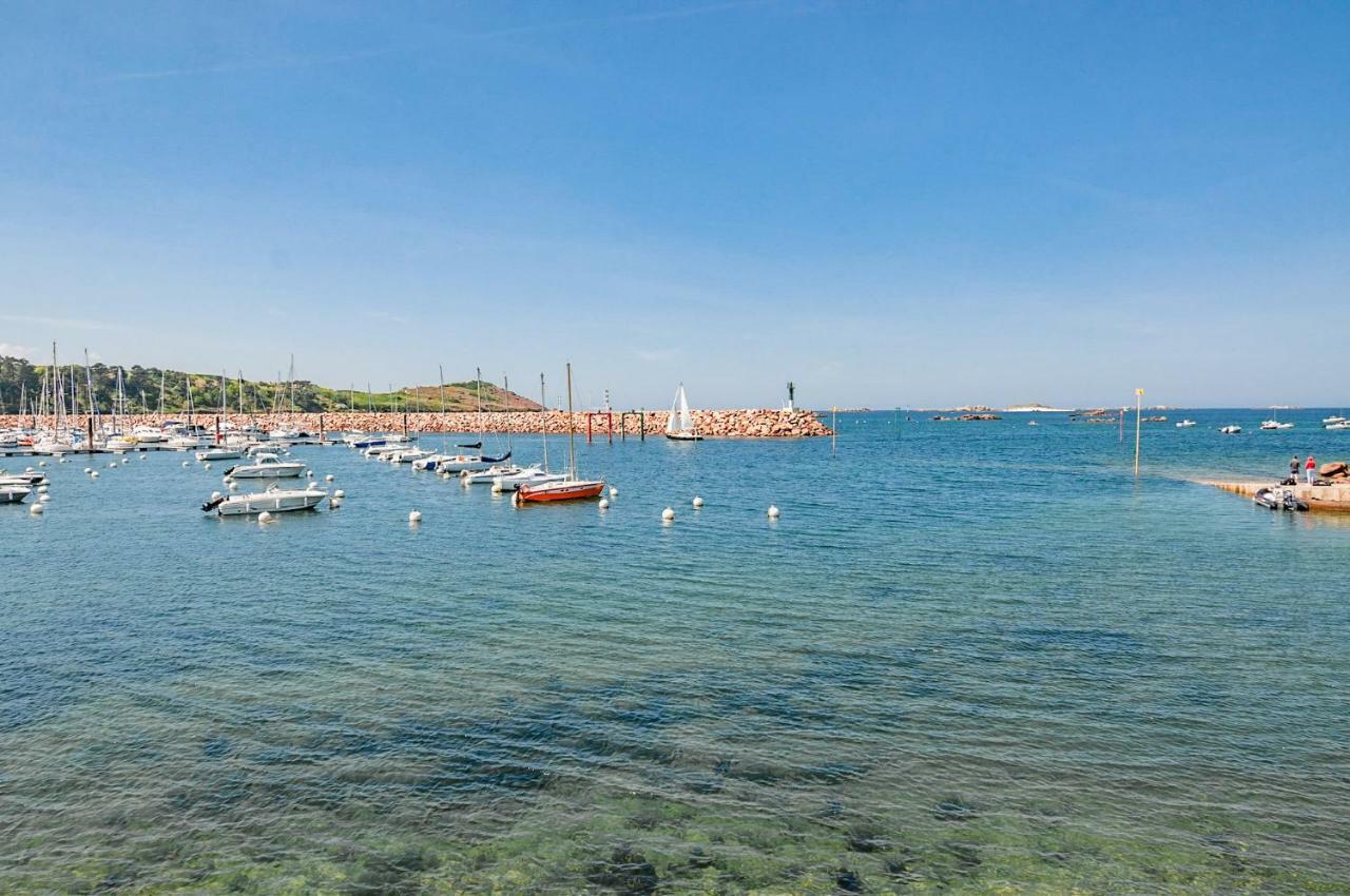 Vue Mer Cote De Granit Rose En Bretagne Trébeurden エクステリア 写真