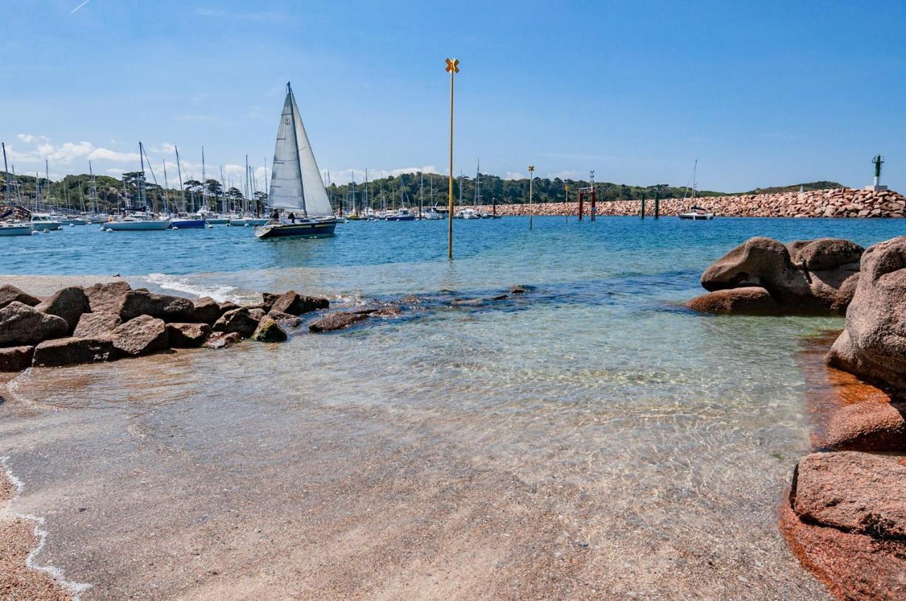 Vue Mer Cote De Granit Rose En Bretagne Trébeurden エクステリア 写真